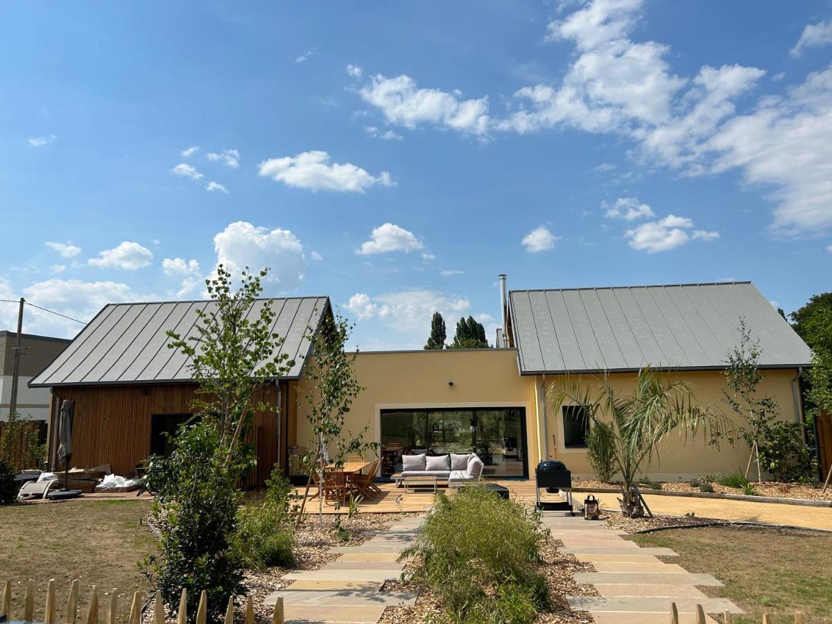 Sol'M Lodges Solesmes  Bagian luar foto