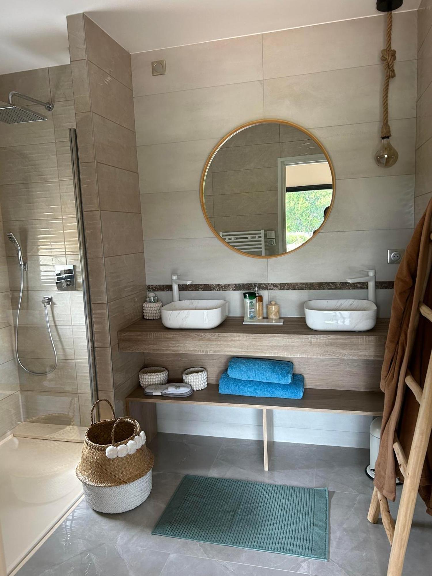 Sol'M Lodges Solesmes  Bagian luar foto